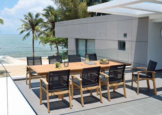 Leyland Lot Table and Fortuna Arm Chairs Dining set
